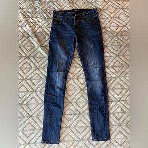 Express Jean Legging